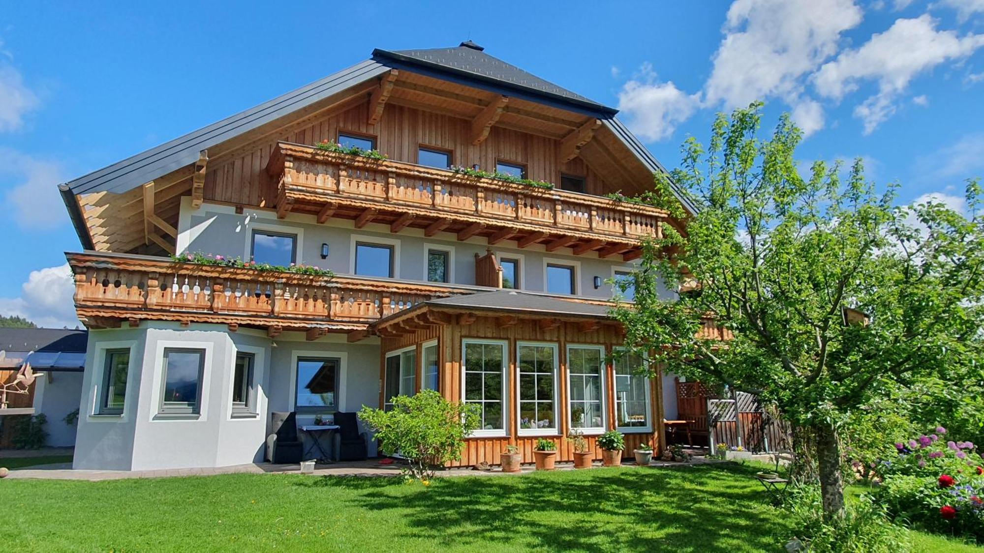 Ferienwohnungen Haus-Holzer Mauterndorf  Dış mekan fotoğraf
