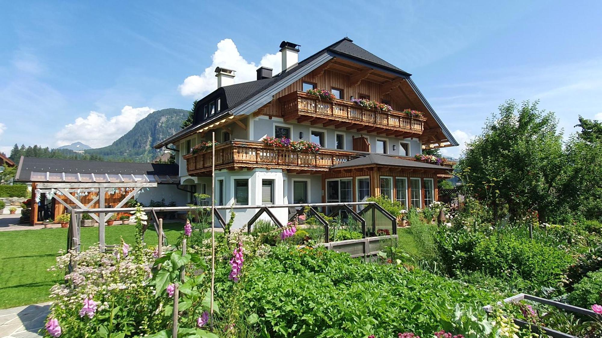 Ferienwohnungen Haus-Holzer Mauterndorf  Dış mekan fotoğraf