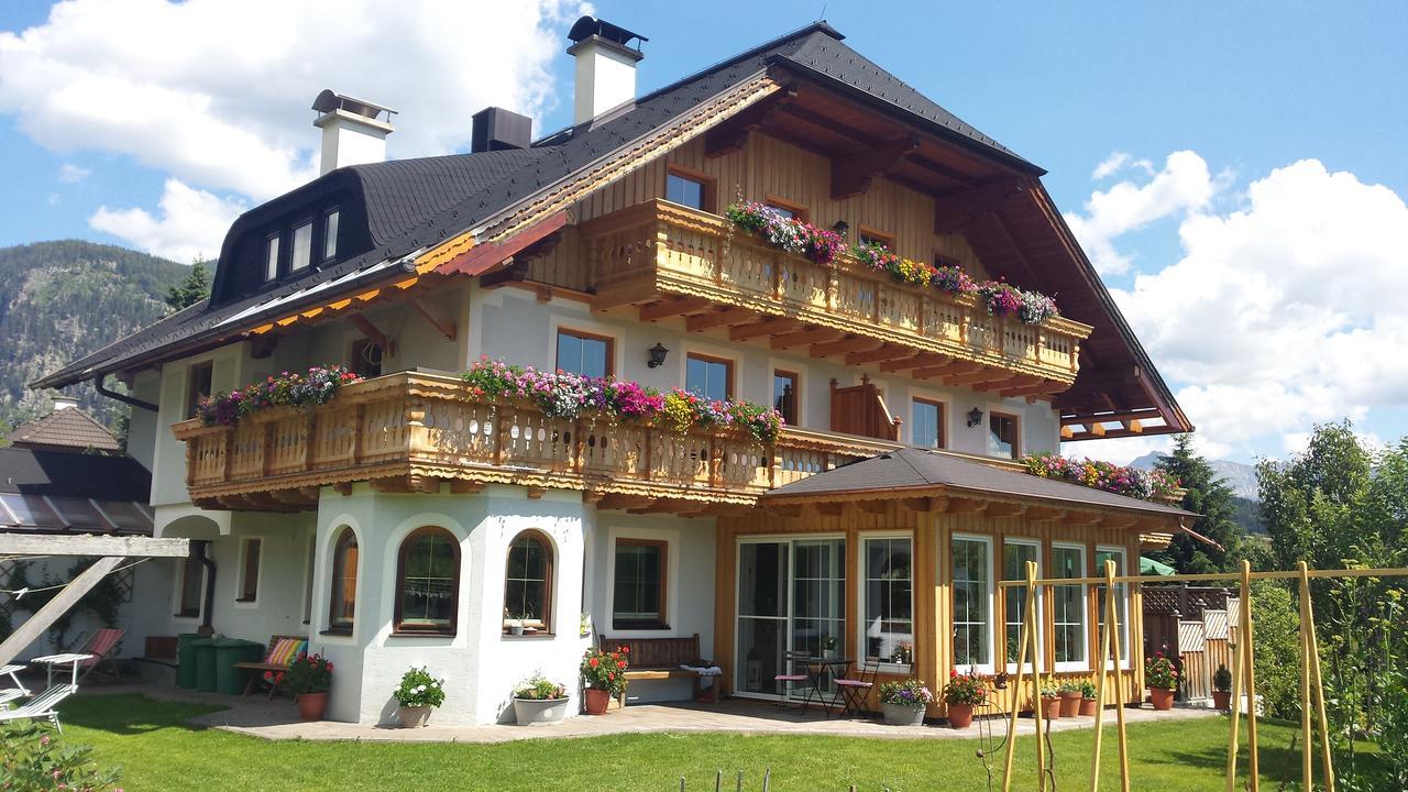 Ferienwohnungen Haus-Holzer Mauterndorf  Dış mekan fotoğraf